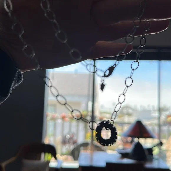 Stamped silver Silpada large link chain necklace w floating hammered pendant - Picture 7 of 11